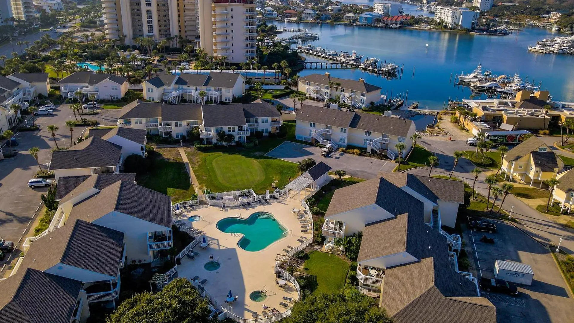 Sandpiper Cove 2084 Destin